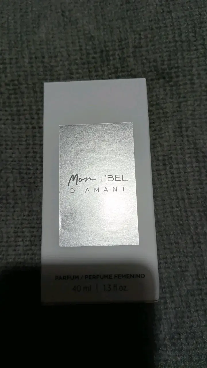 Set de perfumes L'Bel y Cyzone variados - 3