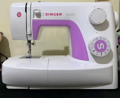 Máquina de Coser Singer Simple con Accesorios - miniatura 1