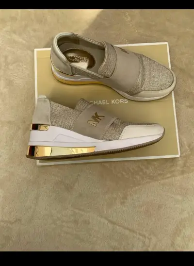 Zapatillas deportivas beige Michael Kors - miniatura 1