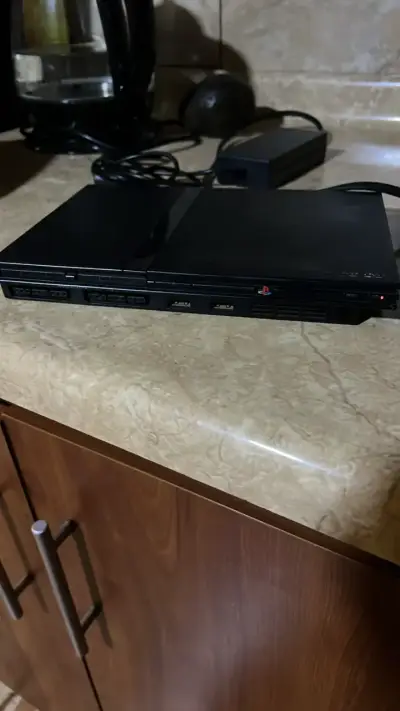 Consola PlayStation 2 Slim con control y cables - miniatura 1