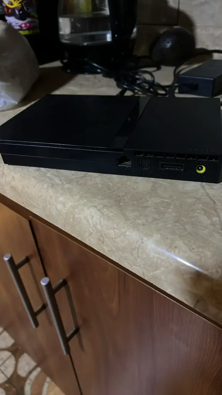 Consola PlayStation 2 Slim con control y cables - 3