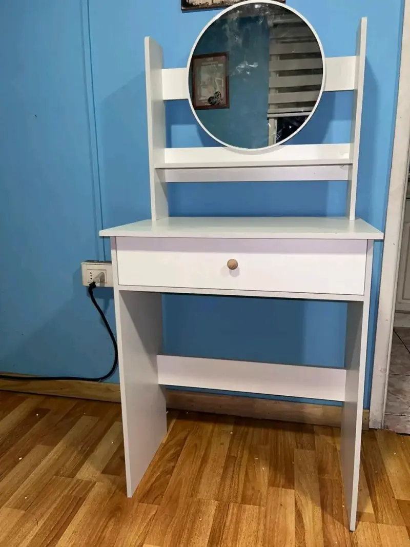 Tocador blanco moderno con espejo - 4