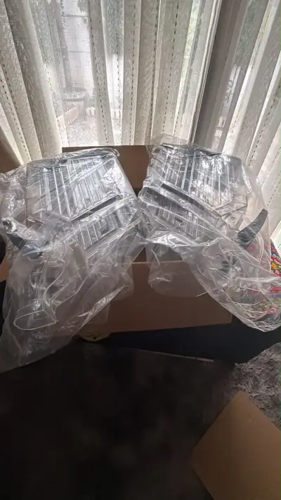 Dispensadores para frutos secos de 13 lts cada uno - miniatura 1