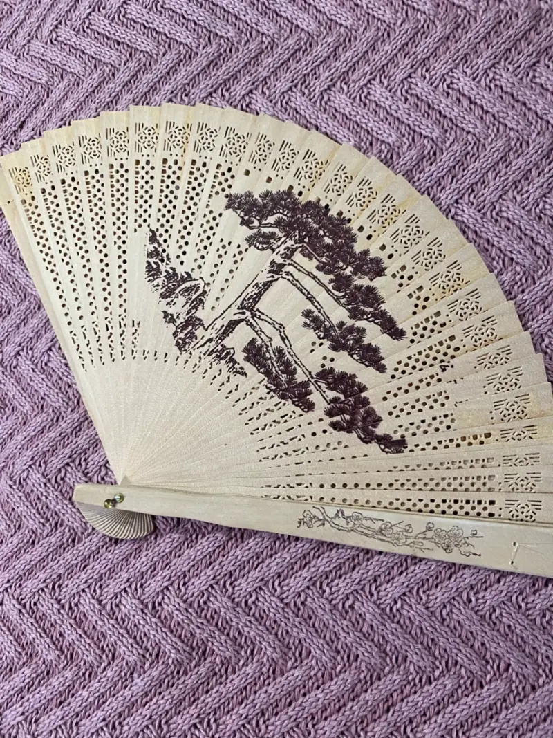 Abanico de mano decorativo con diseño de árbol - 2