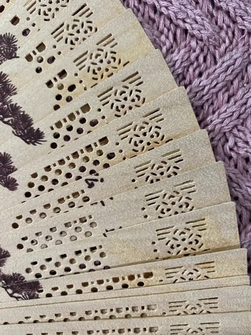 Abanico de mano decorativo con diseño de árbol - 3