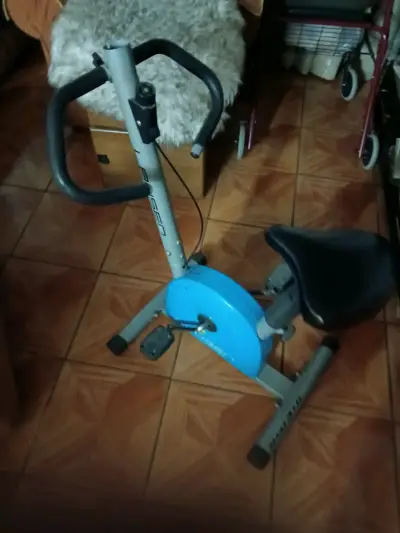 Bicicleta estática de ejercicio Larsen azul - miniatura 3
