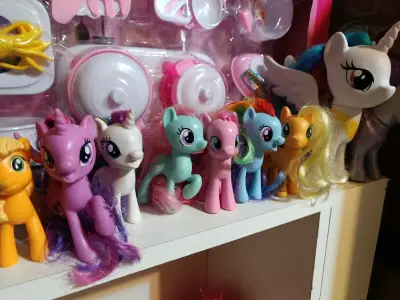 Set de figuras My Little Pony, distintos precios - miniatura 3