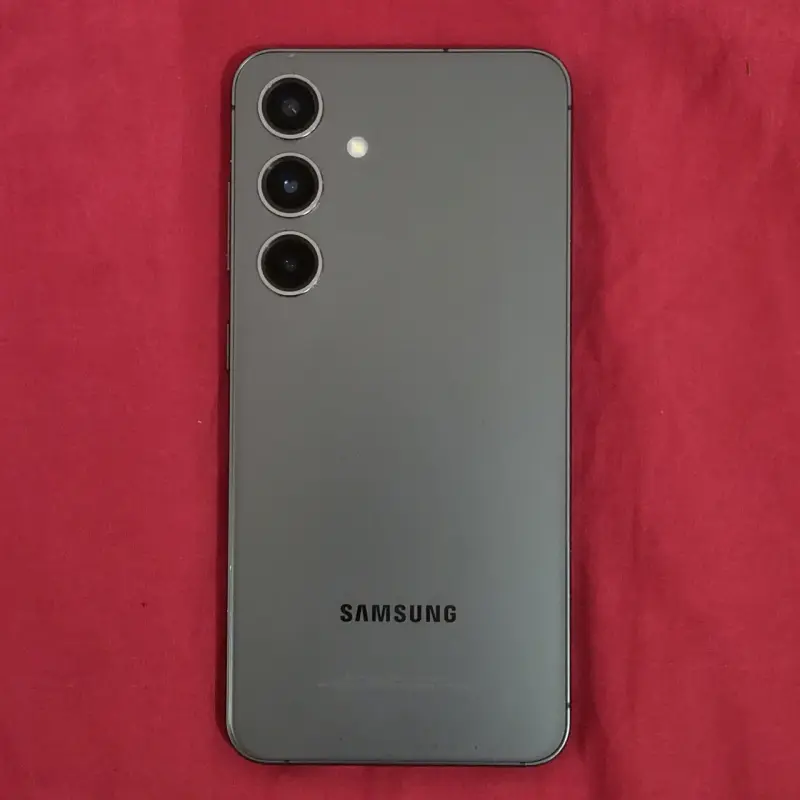 Samsung S24 128GB/8GB con caja y cable USB C - 1