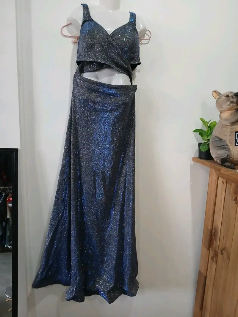 Conjunto de fiesta azul brillante para mujer - 1