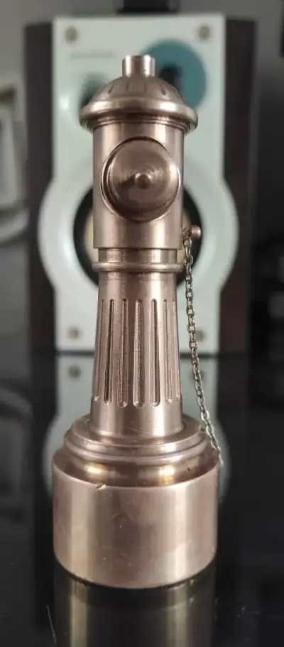 Grifo de Bronce Macizo - miniatura 1
