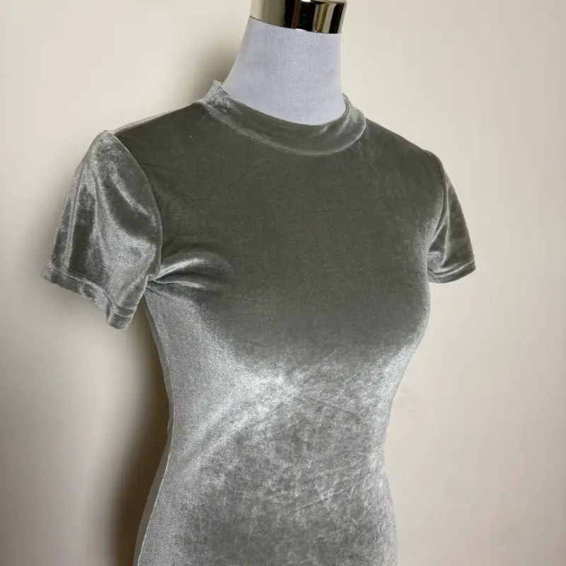 Vestido de terciopelo gris para mujer - 4
