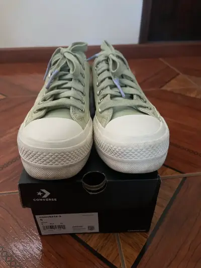 Zapatillas Converse verdes de lona para mujer - miniatura 5