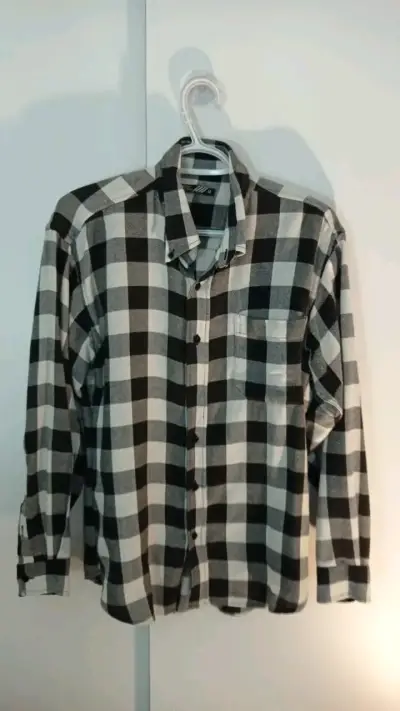 Camisa a cuadros blanco y negro hombre - miniatura 1