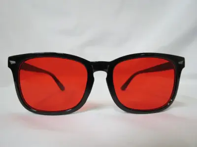 Lentes Rojos Para Dormir Bloqueo Luz Azul Y Verde - miniatura 2