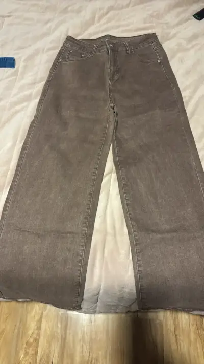 Pantalones de mezclilla marrones para mujer - miniatura 1