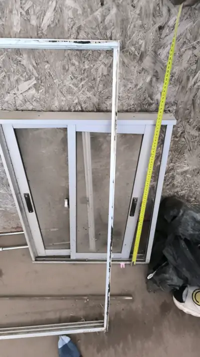 Ventana corredera de aluminio usada - miniatura 4