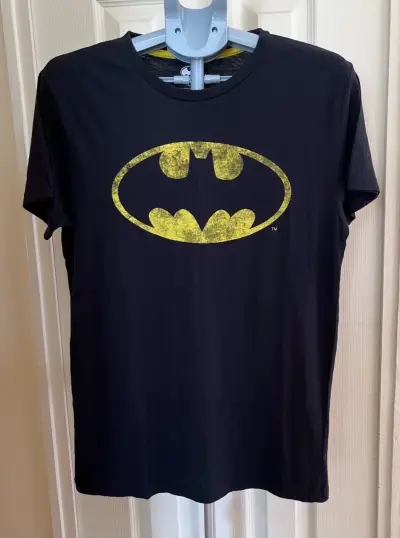 Polera DC Comics Batman negra original talla M - miniatura 1