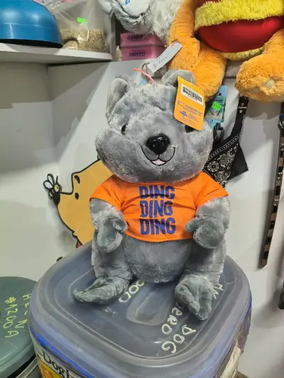 Peluche de conejo gris con lazo azul - miniatura 6