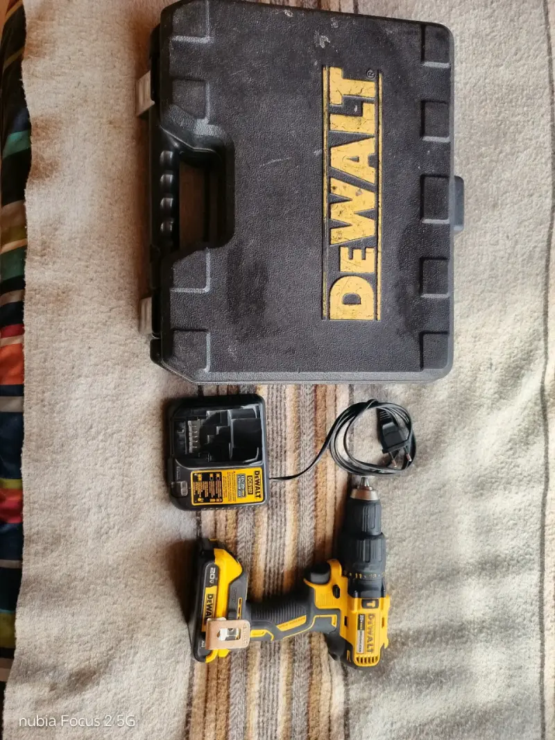 Taladro Percutor DeWalt 20V - 2