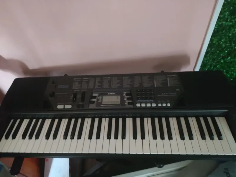 Teclado electrónico Casio CTK-700 con soporte - 2