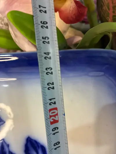 Bandeja de porcelana azul con diseño floral - miniatura 3