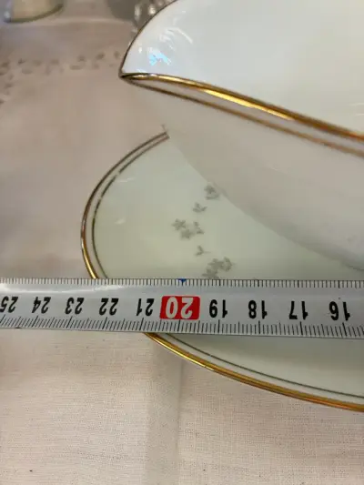Salsera de porcelana Noritake - miniatura 2