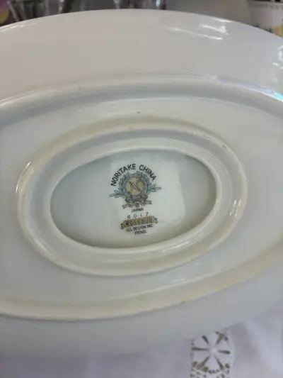 Salsera de porcelana Noritake - miniatura 4