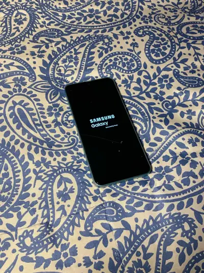 Samsung Galaxy A16 5G en buen estado - miniatura 2