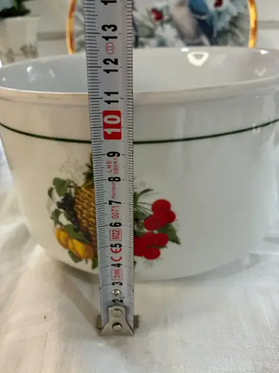 Bol de porcelana con diseño de frutas - miniatura 4