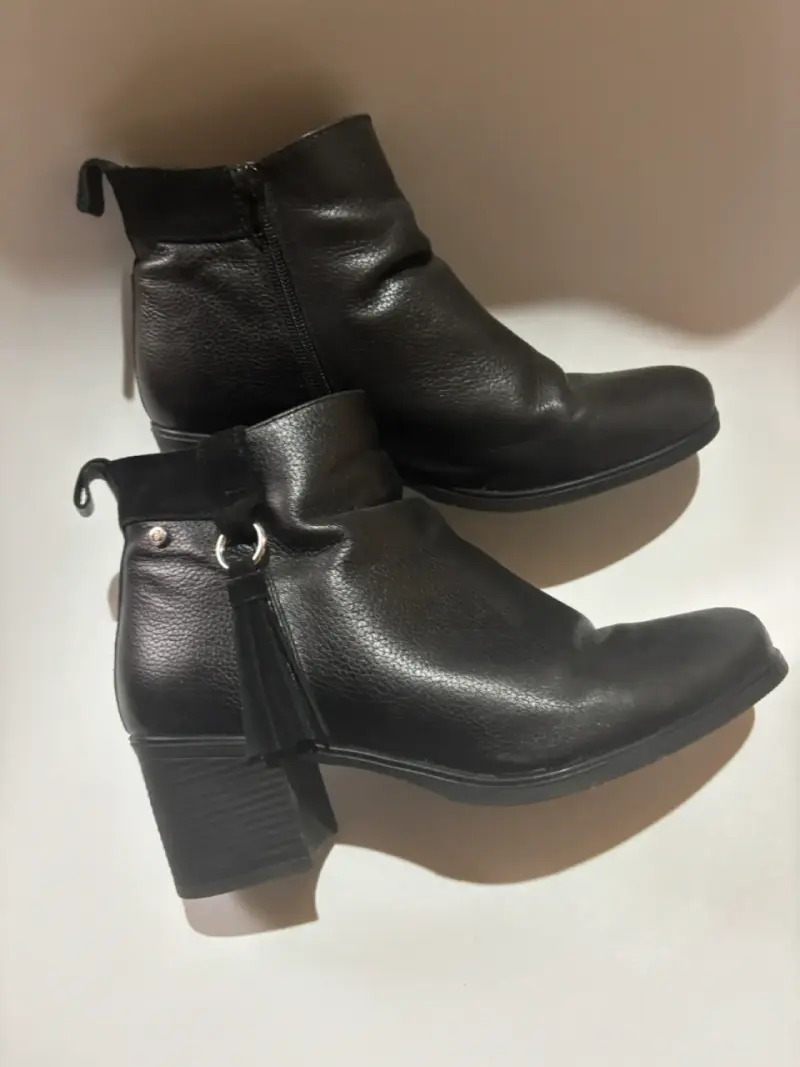 Botines negro con tacón medio - 1