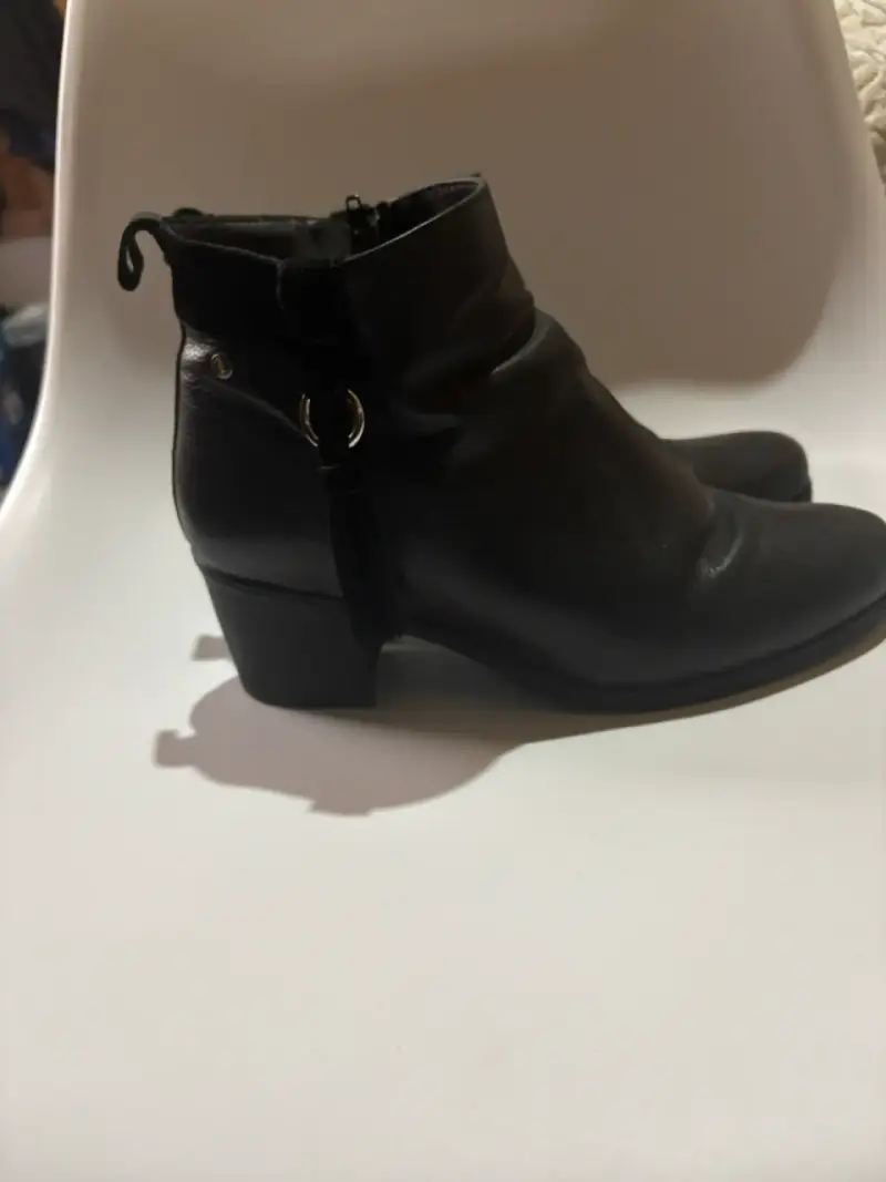 Botines negro con tacón medio - 3