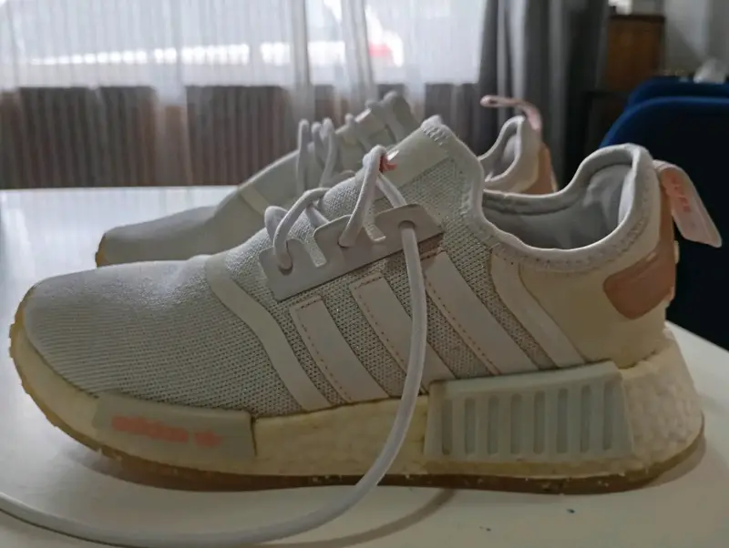 Zapatillas femeninas Adidas NMD_R1 #38. Sin detall - 2