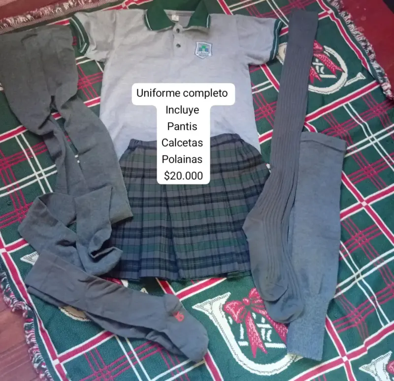 Lote de ropa y calzado para niña - 5