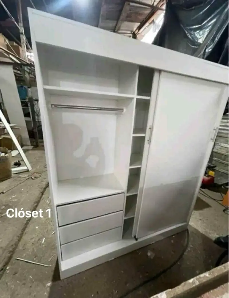 Closet 1 - 2