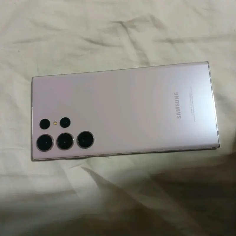 Samsung Galaxy S23 Ultra con cámara avanzada