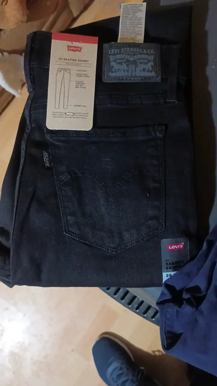 Jeans Levi's 724 High-Rise Slim Straight azul - 2