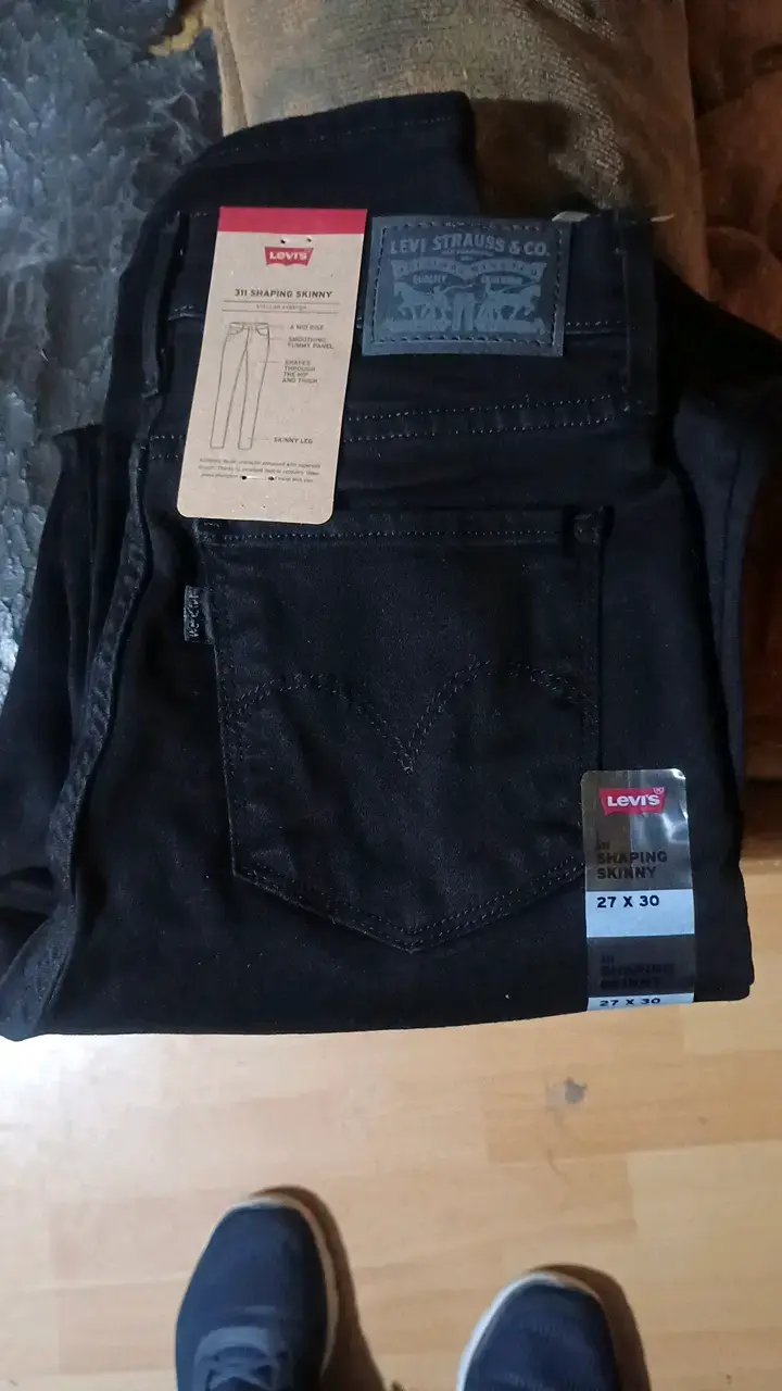 Jeans Levi's 724 High-Rise Slim Straight azul - 3