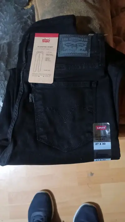 Jeans Levi's 724 High-Rise Slim Straight azul - miniatura 3