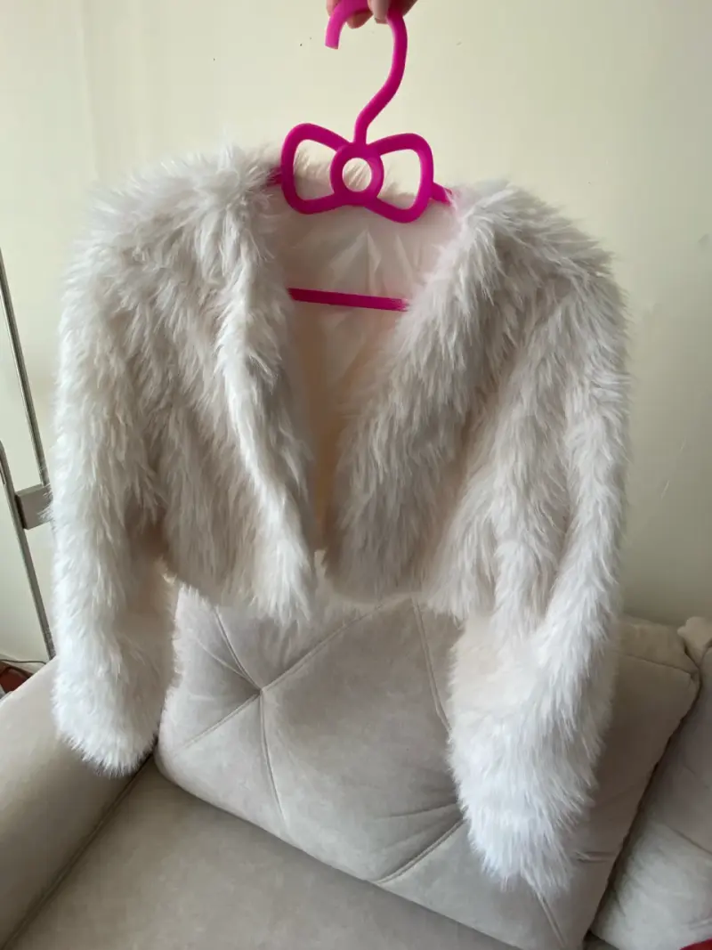 Chaqueta corta de piel sintética blanca - 3