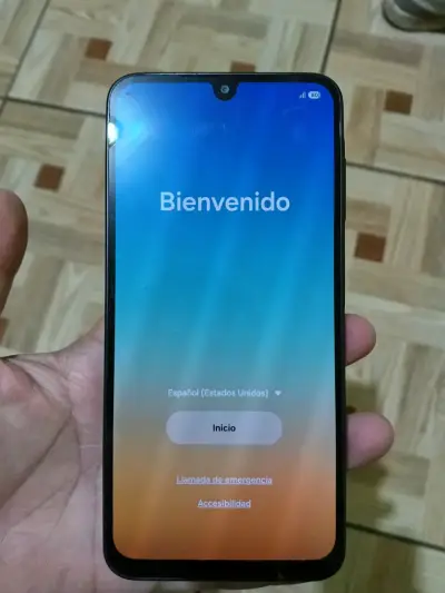 Smartphone Samsung Galaxy A32 en buen estado - miniatura 1