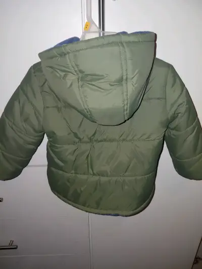 Chaqueta acolchada verde para niño Little DUD - miniatura 3