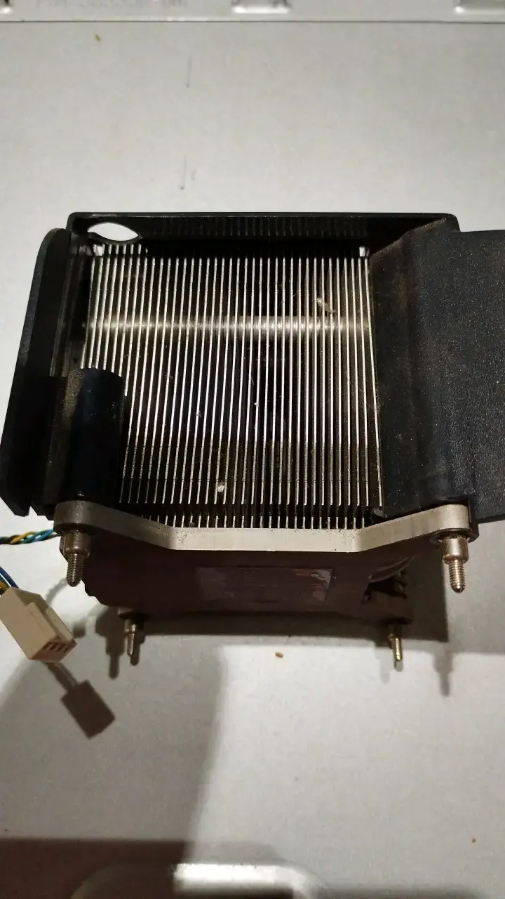 Disipador de CPU AVC - 3