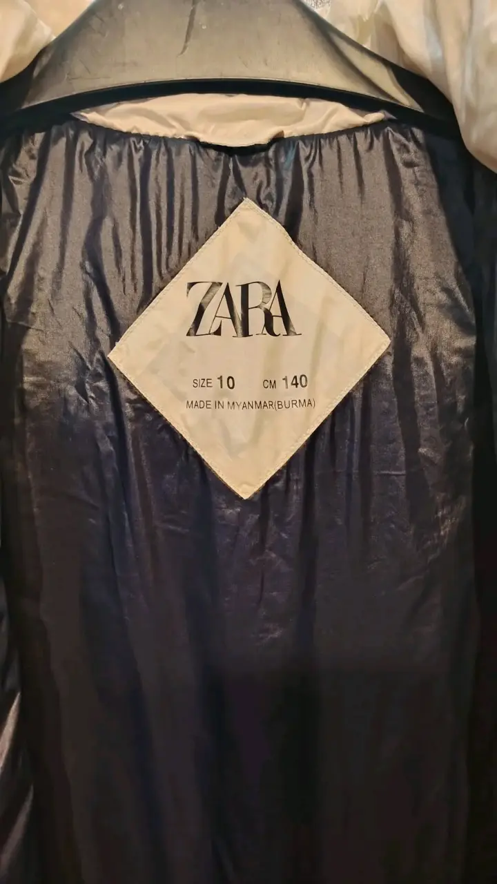 Abrigo acolchado beige para niños Zara - 3