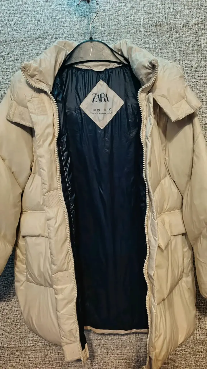 Abrigo acolchado beige para niños Zara - 4