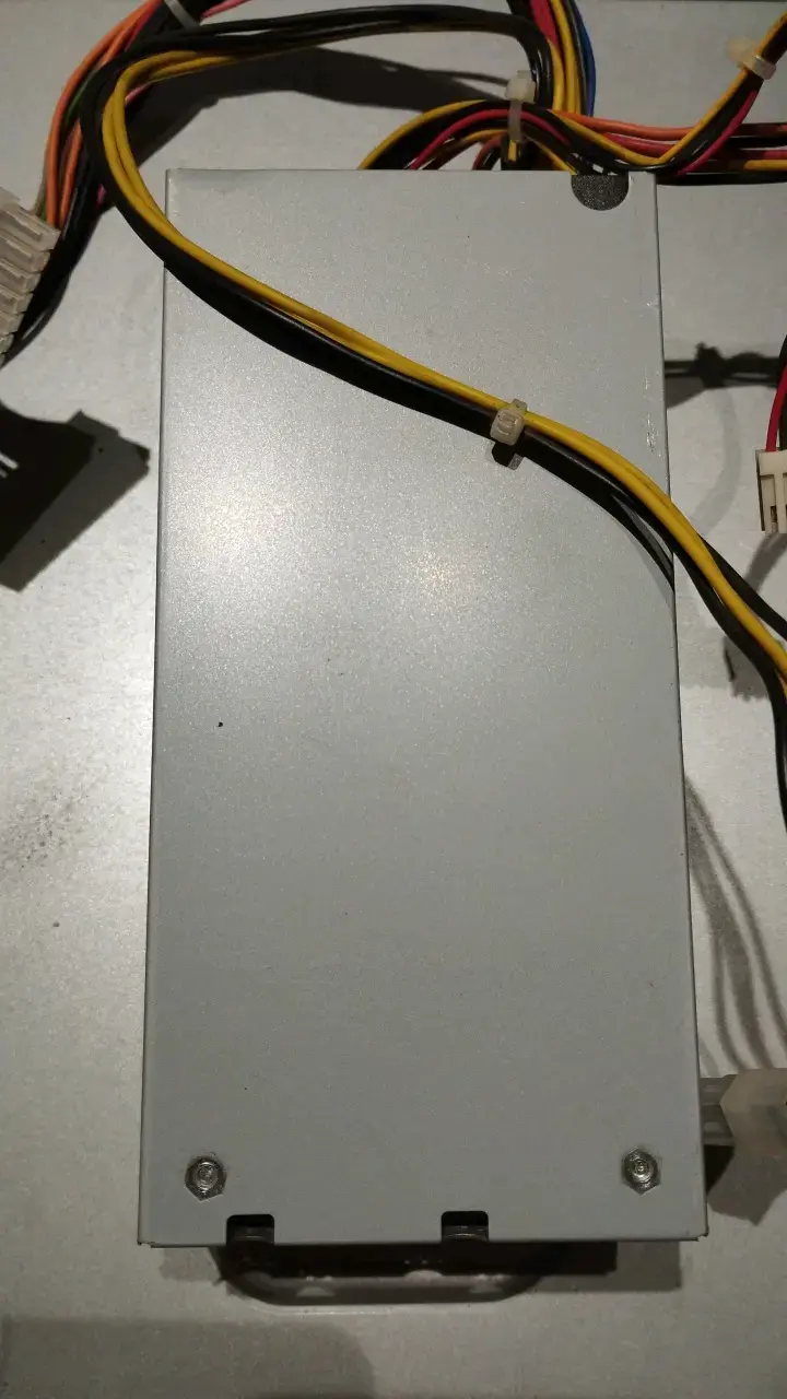 Fuente de Poder Bestec 110w - 3