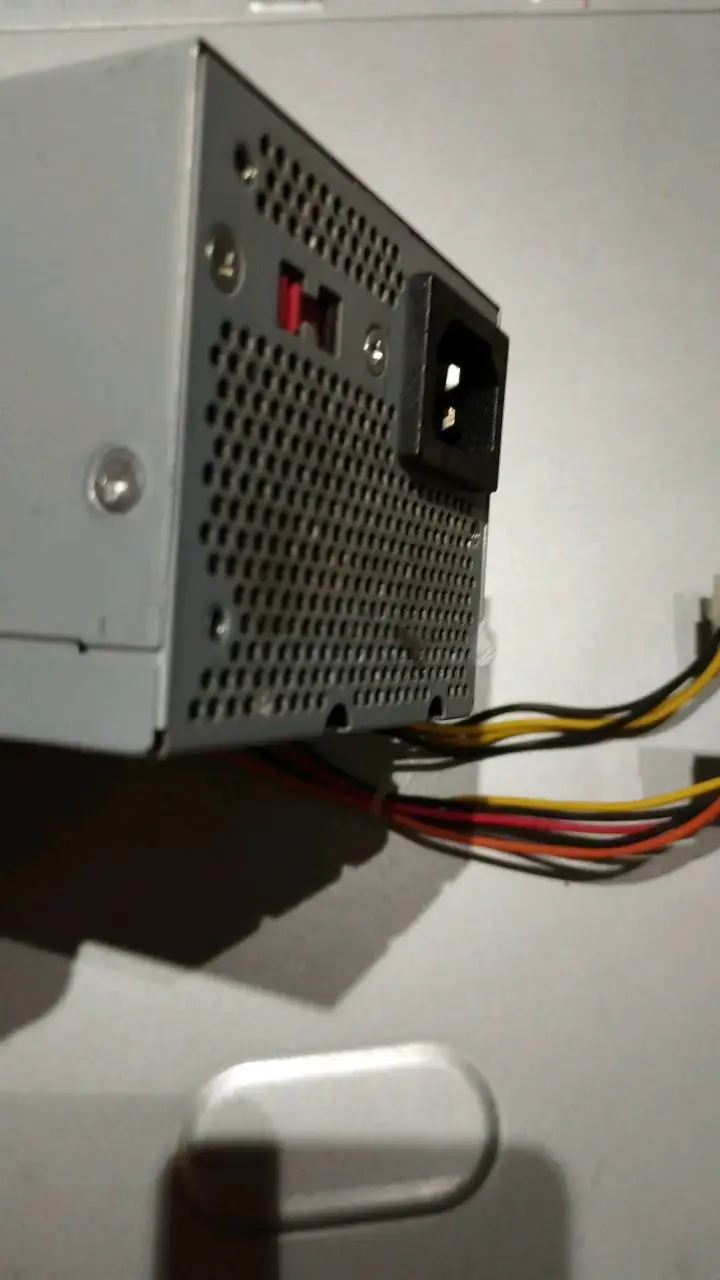 Fuente de Poder Bestec 110w - 5