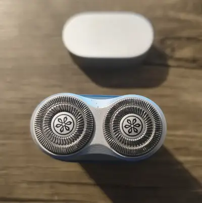 Afeitadora Eléctrica Portátil Recargable USB-C - miniatura 5