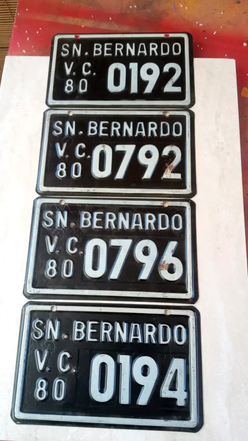 Placas de matrícula antiguas de San Bernardo