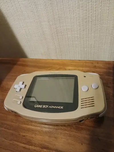Game Boy Advance color dorado - miniatura 1