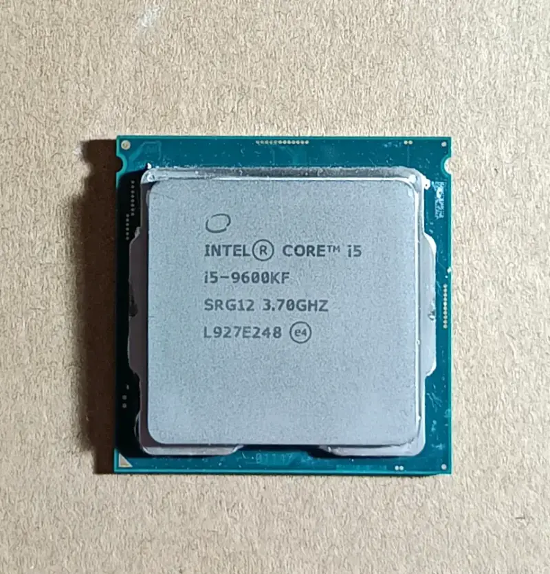 Procesador Intel Core i5-9600KF - 1